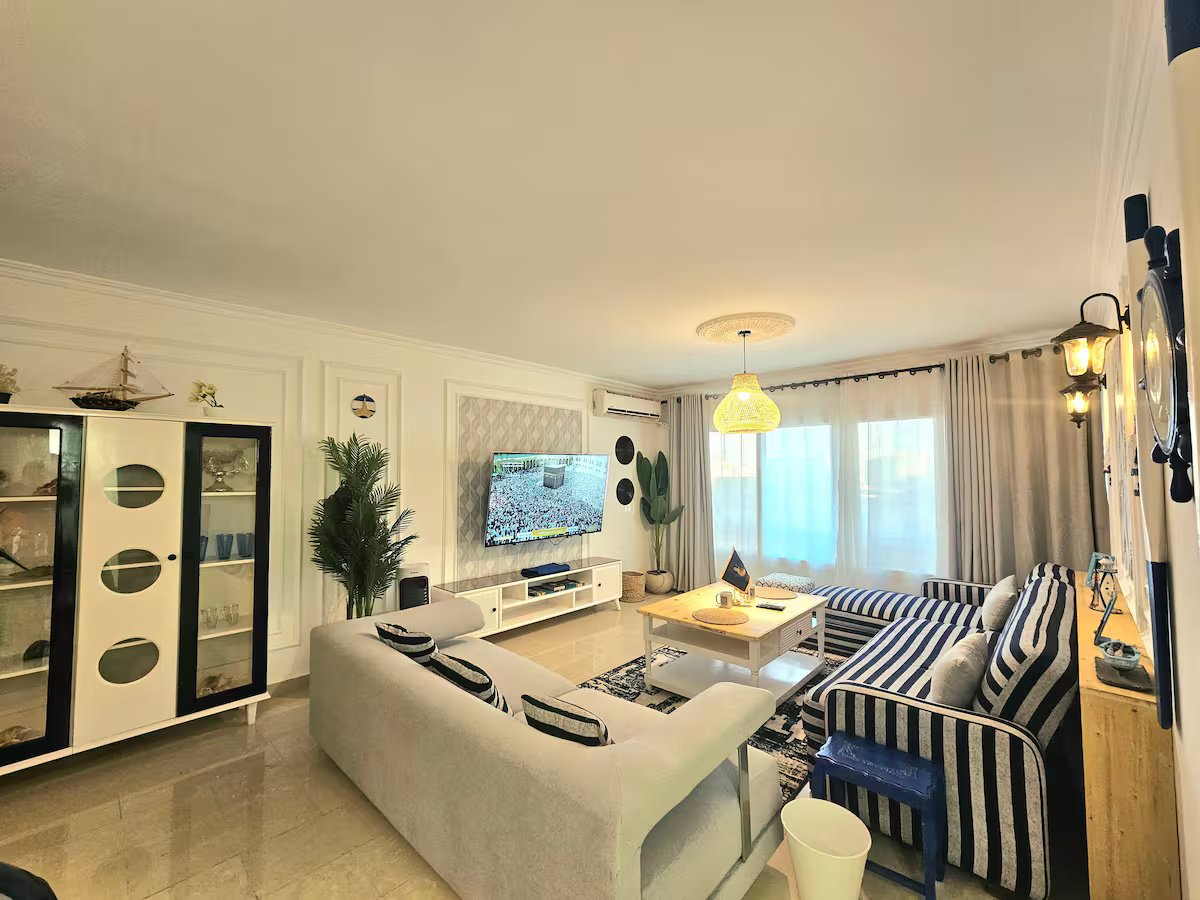 fdd9362c-1a16-479d-bbab-f3386dee9e2c